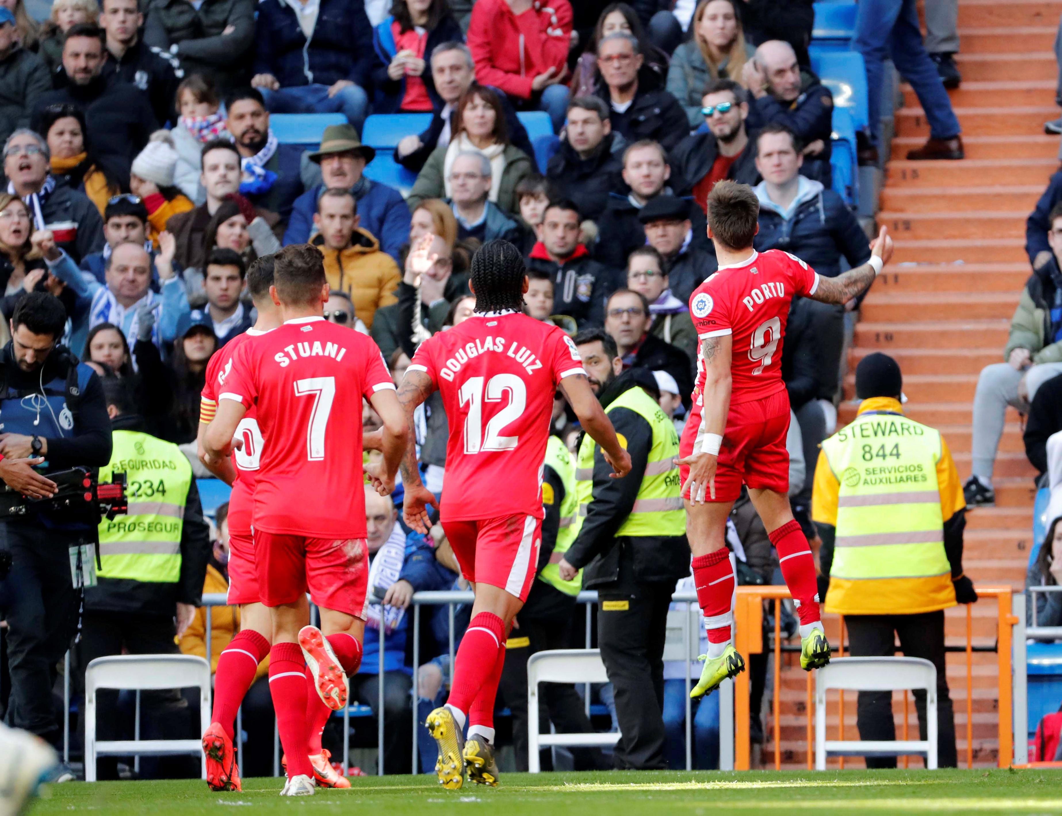 他的到来被 他的到来被