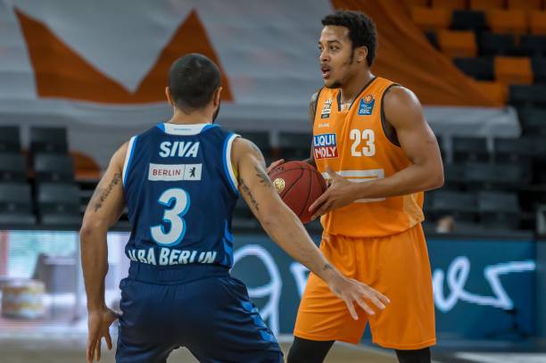 诠释了一个 诠释了一个