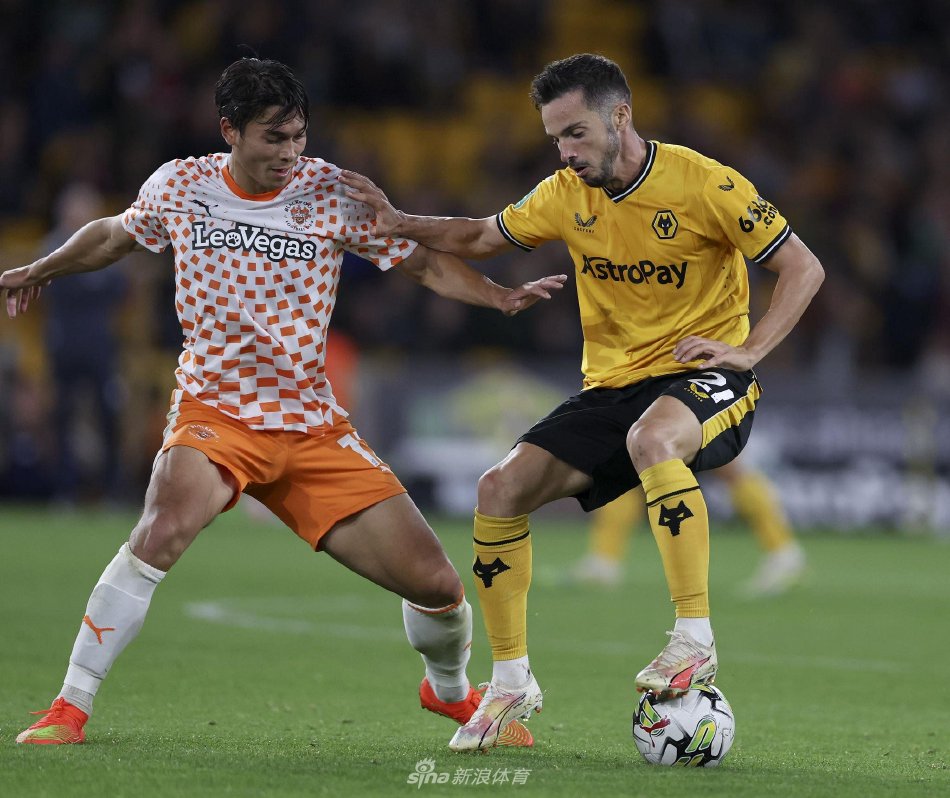 这三位冲锋 这三位冲锋